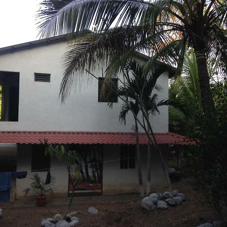 Hostal El Balsamo El Sunzal Eksteriør billede